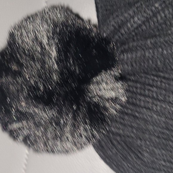 💕NWT bebe black & silver hat and glove set💕OSFM - Picture 7 of 10